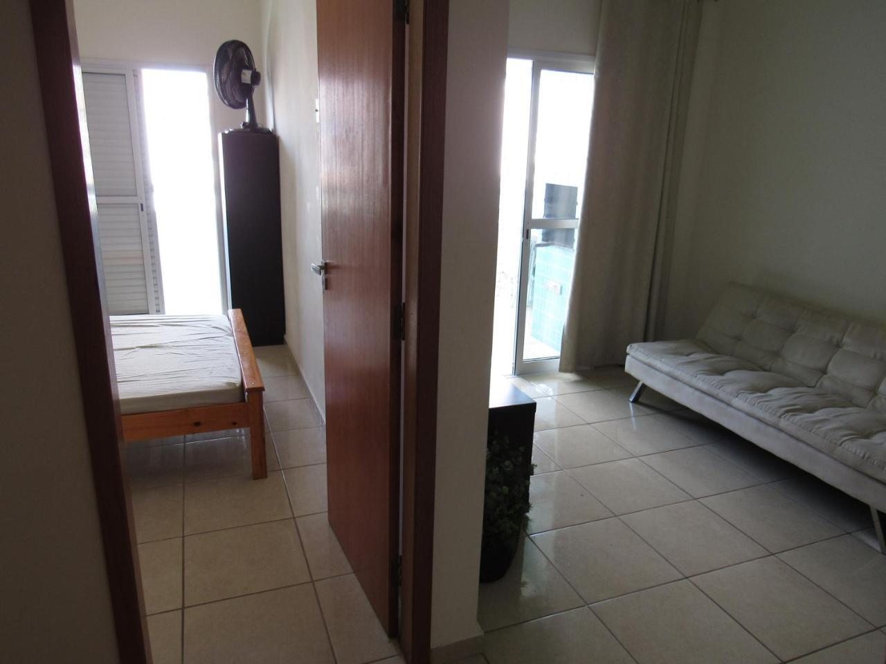 Apartamento No Canto Do Forte, Wi-Fi, Estacionamento Gratuito E Churrasqueira Praia Grande  Exterior photo